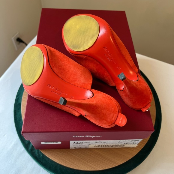 Ferragamo Janine Suede Mules - Picture 9 of 11